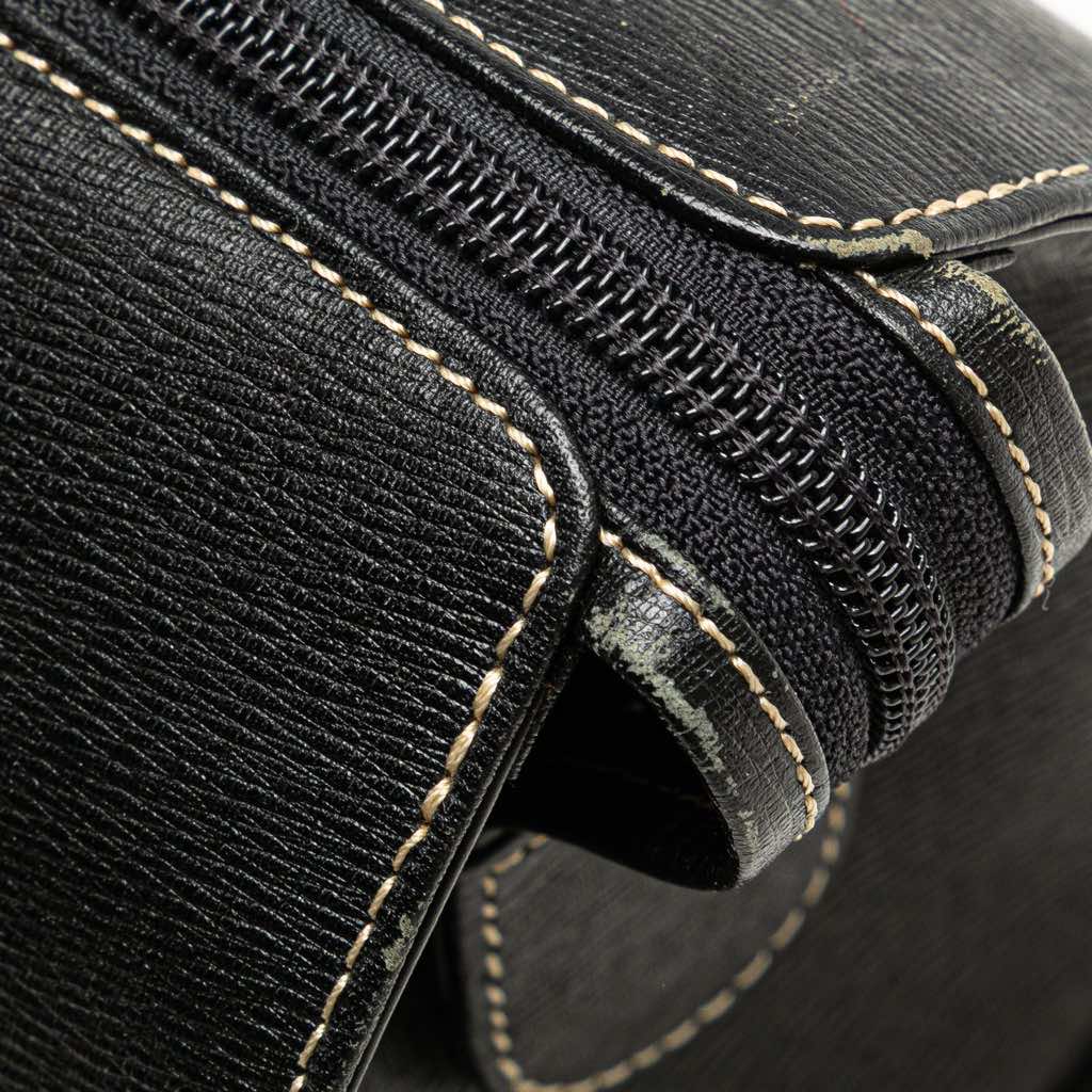 Burberry Leather Handbag - Image 10