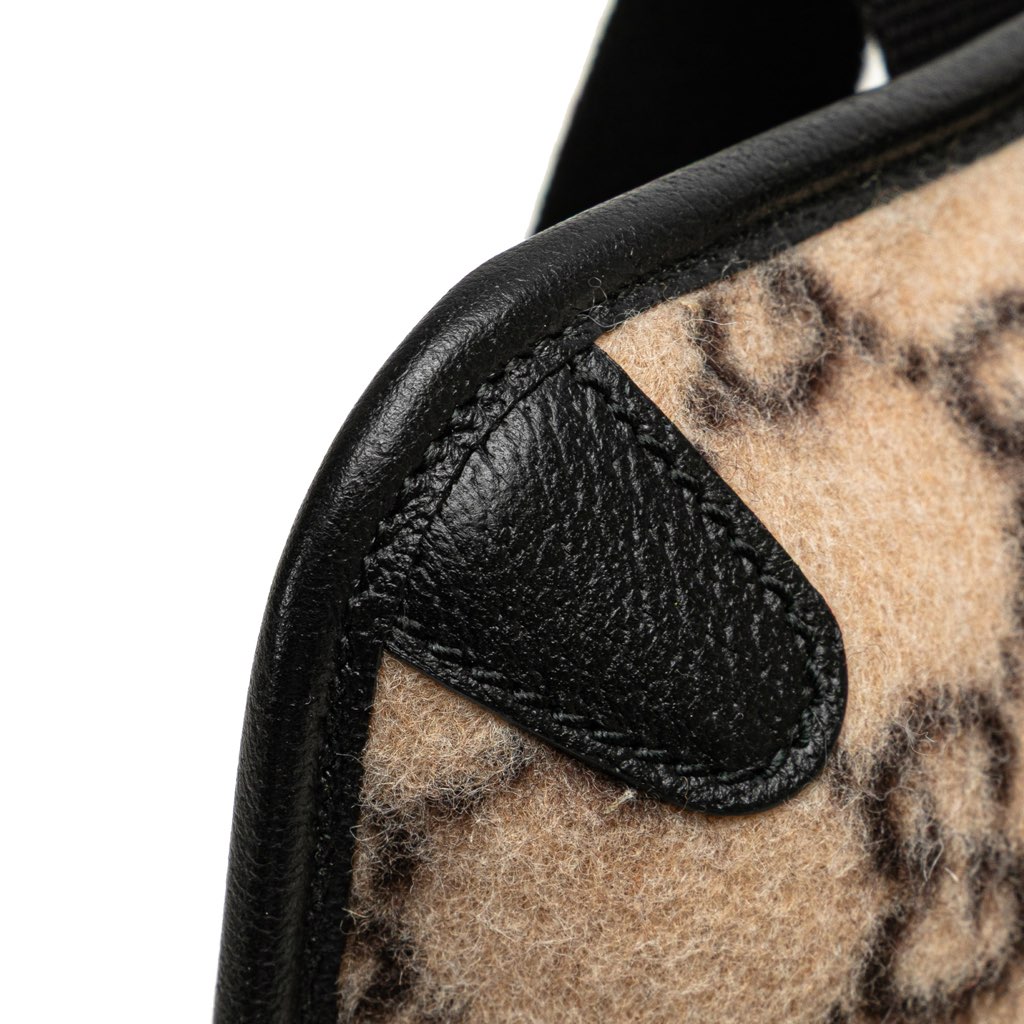 Gucci GG Wool Slim Belt Bag - Detail 2