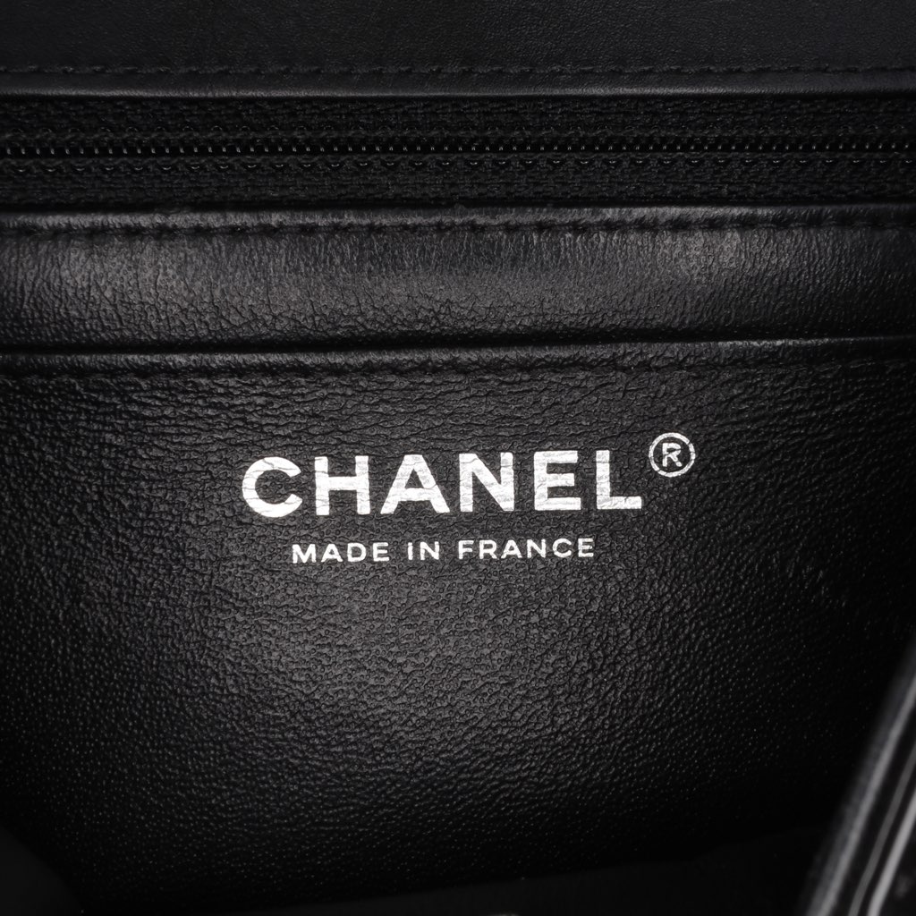 Chanel Mini Square Classic Patent So Black Single Flap - Side view