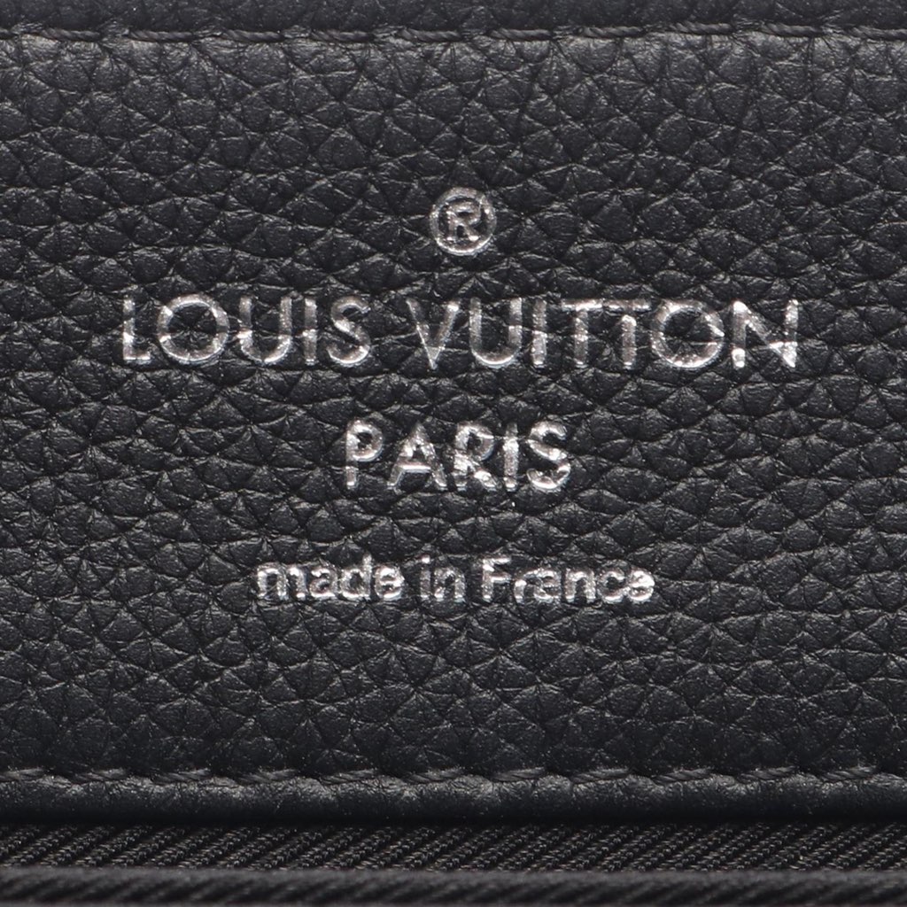Louis Vuitton Leather Mechanical Flowers LockMe II - 3