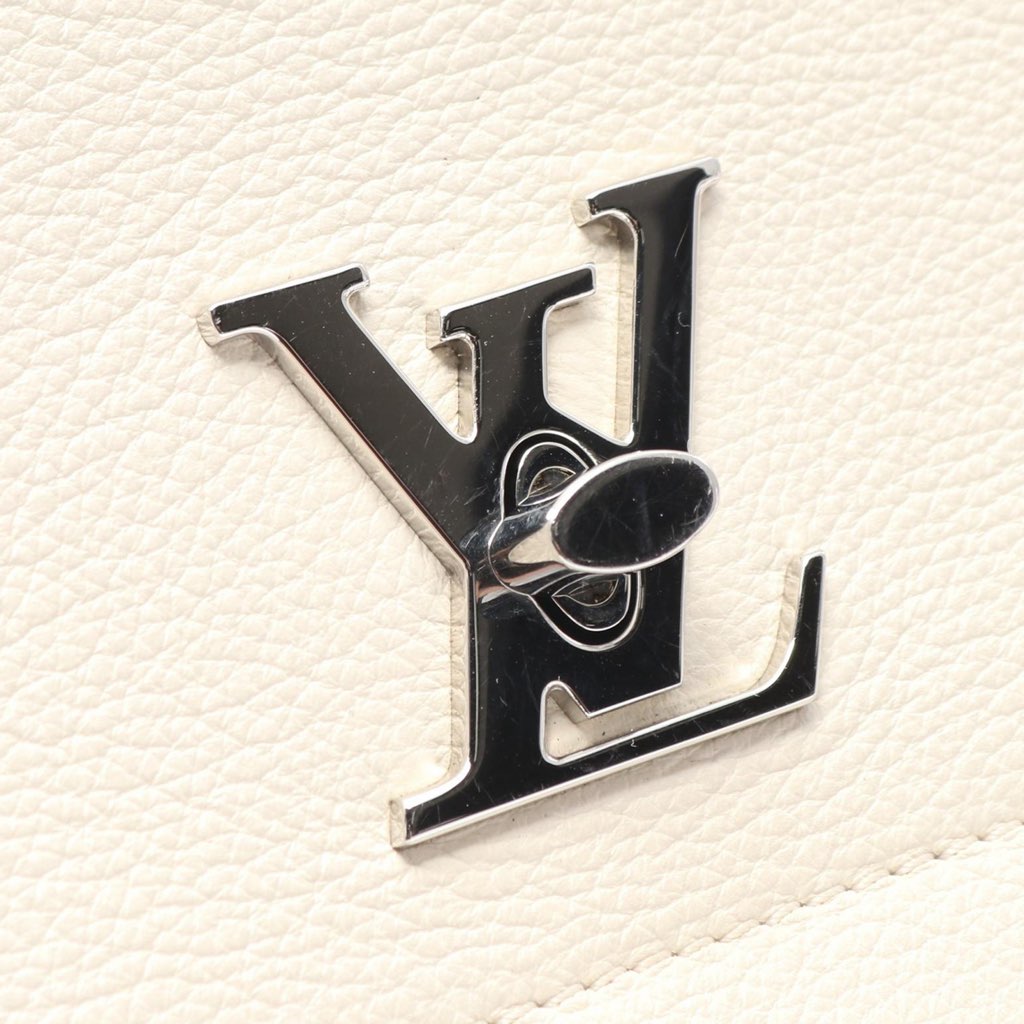 Louis Vuitton Leather Mechanical Flowers LockMe II - 5