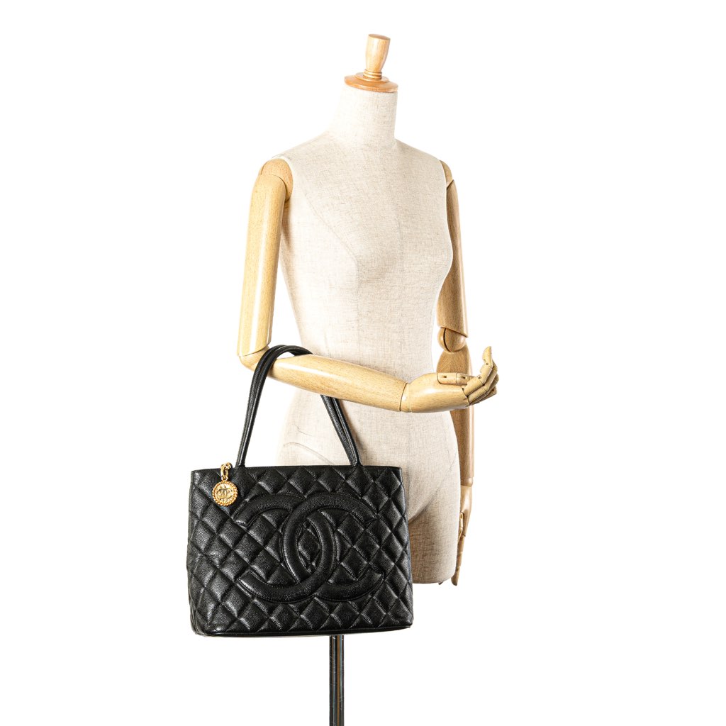 Chanel Caviar Medallion Tote - Image 14