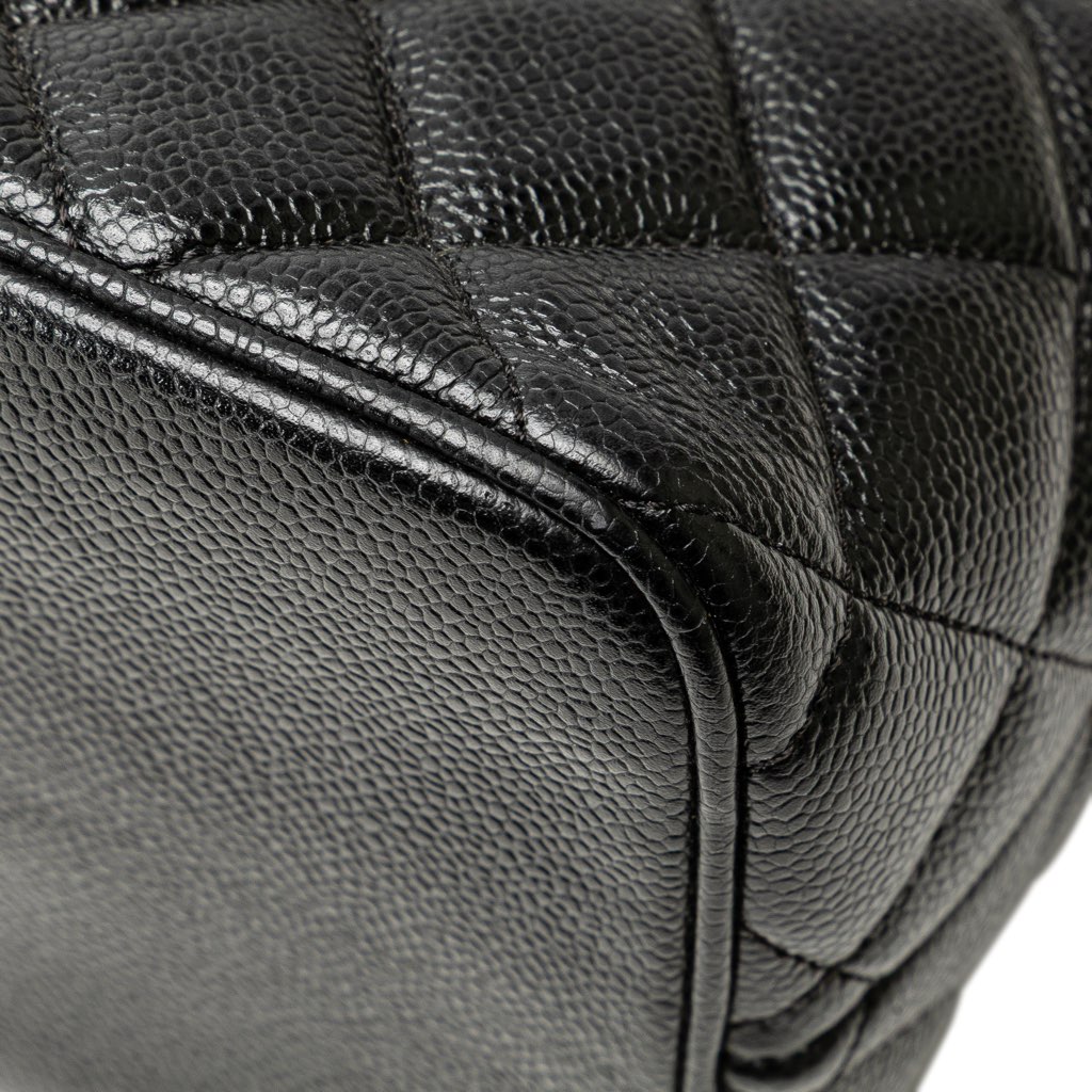 Chanel Caviar Medallion Tote - Image 12