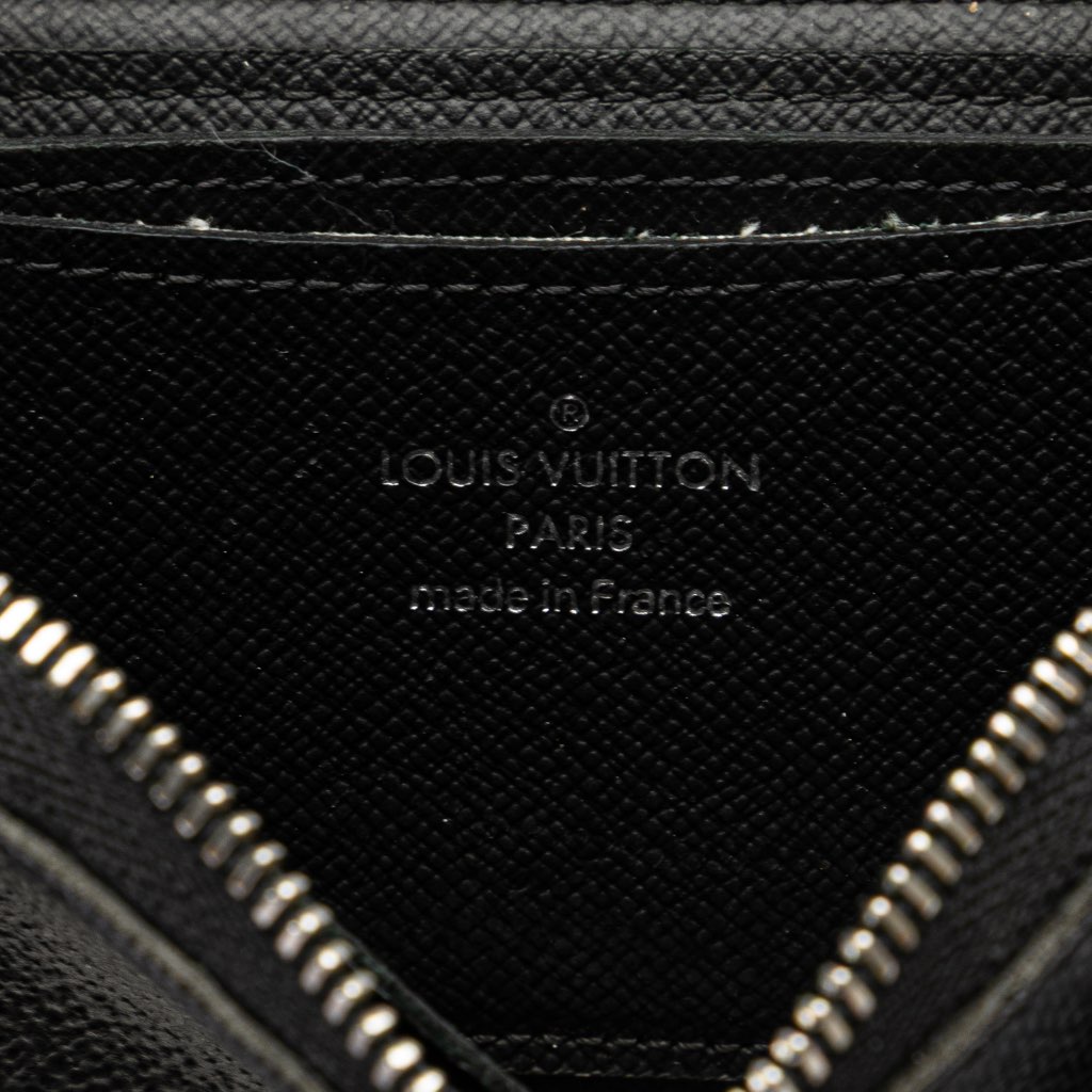 Louis Vuitton Damier Graphite Vertical Zippy Coin Purse - Side view