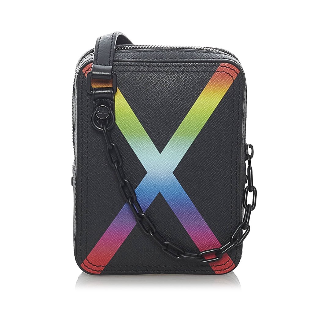 Louis Vuitton Taiga Rainbow Danube - 3