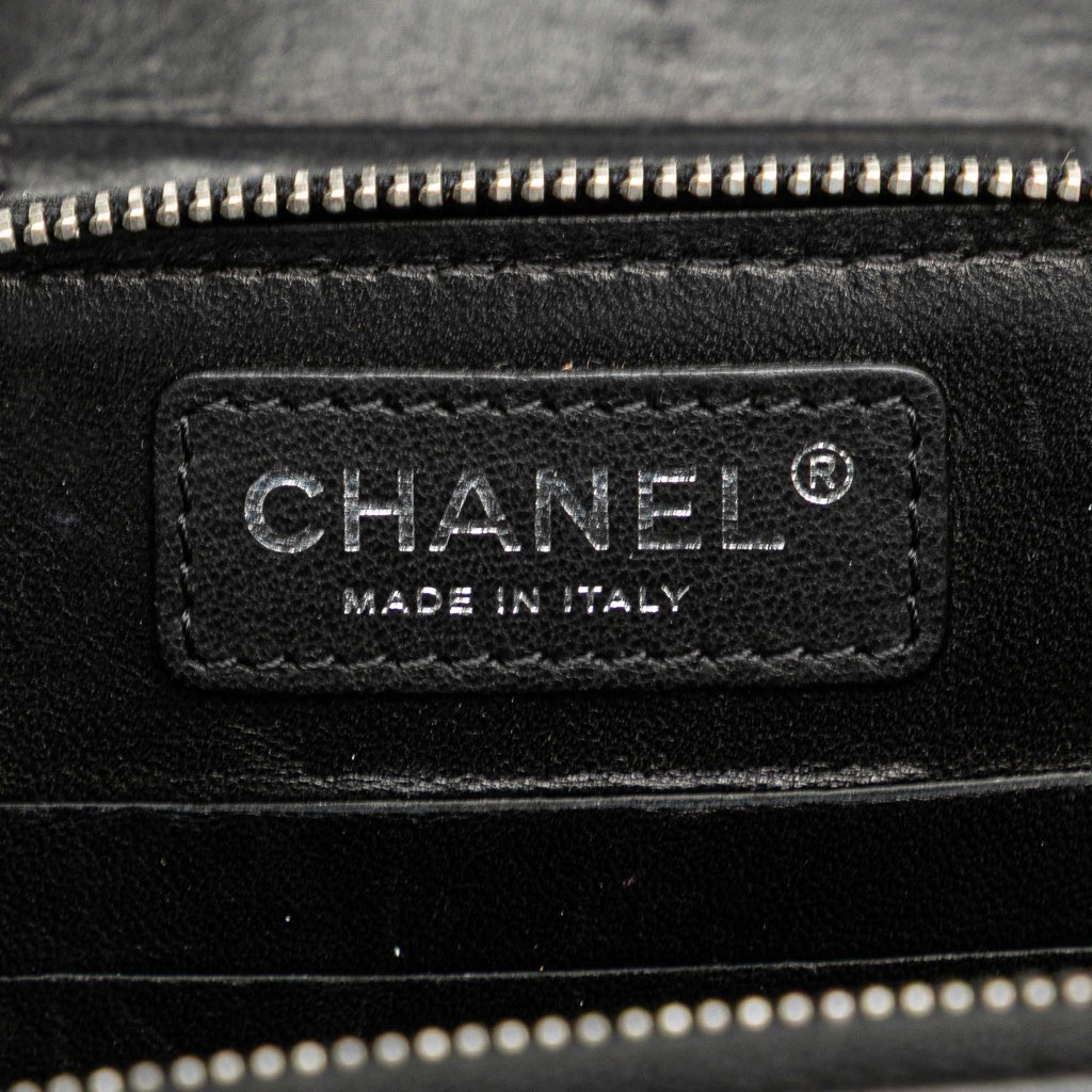 Chanel CC Quilted Lambskin Clams Wallet on Chain - Side view