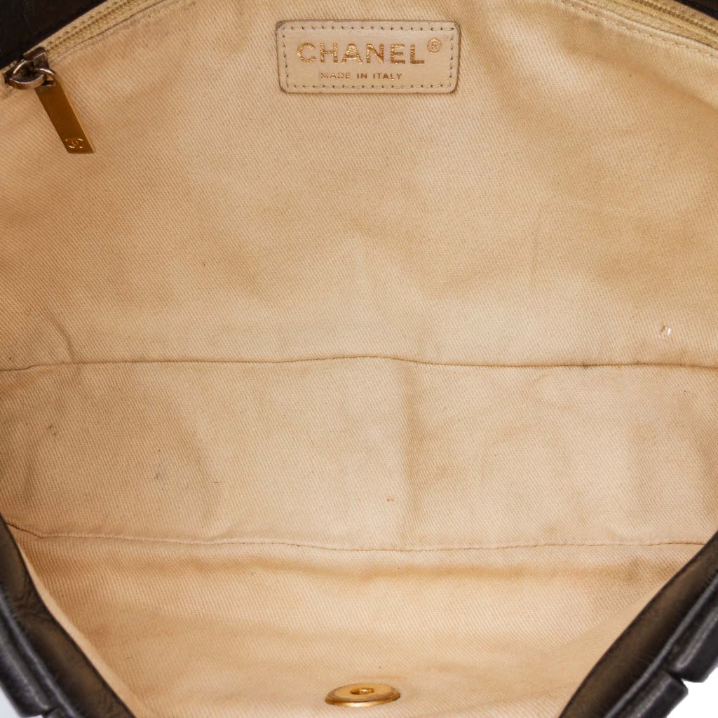 Chanel Quilted Calfskin Chic Quilt Flap - 4