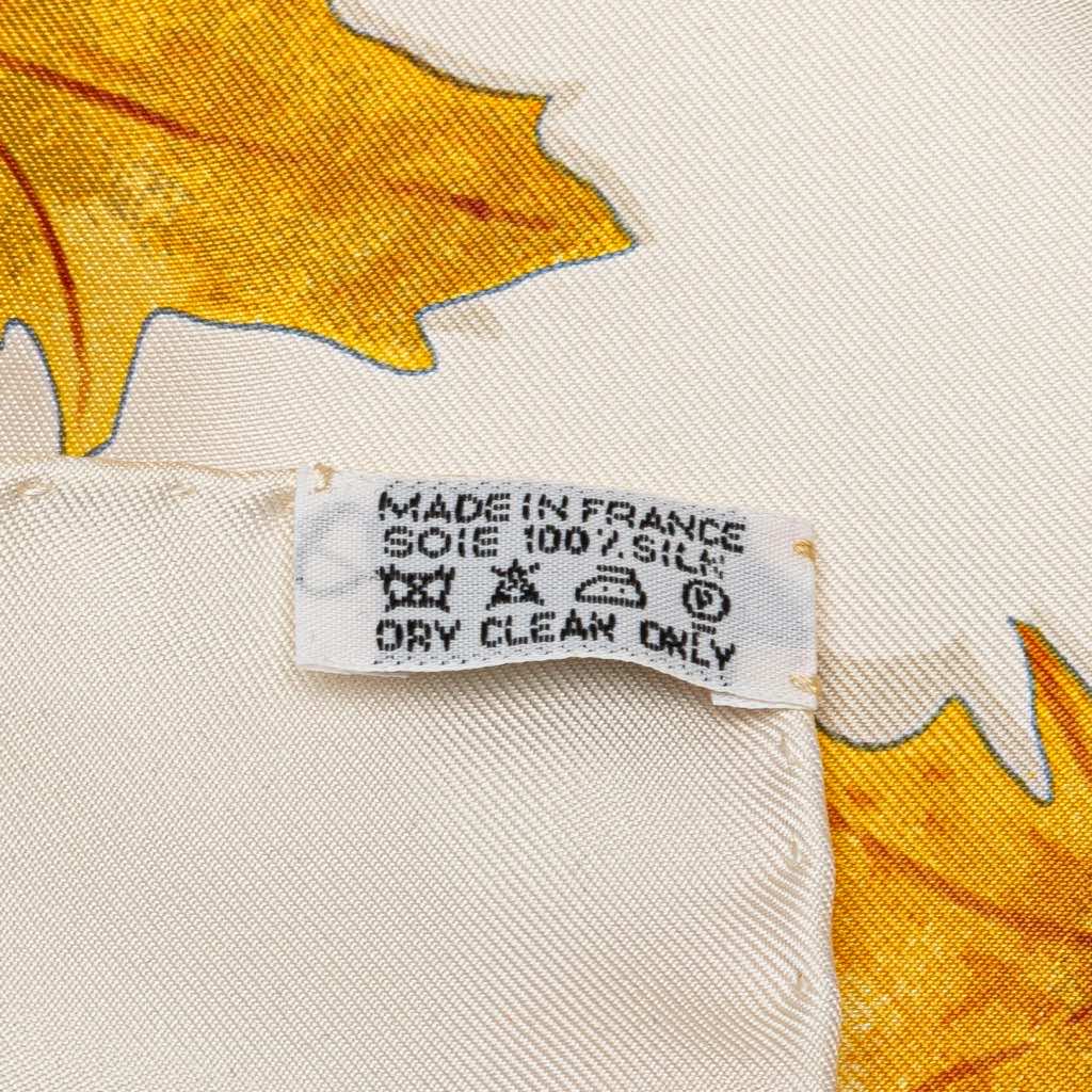 Hermès A Walk In The Park Silk Scarf - 3