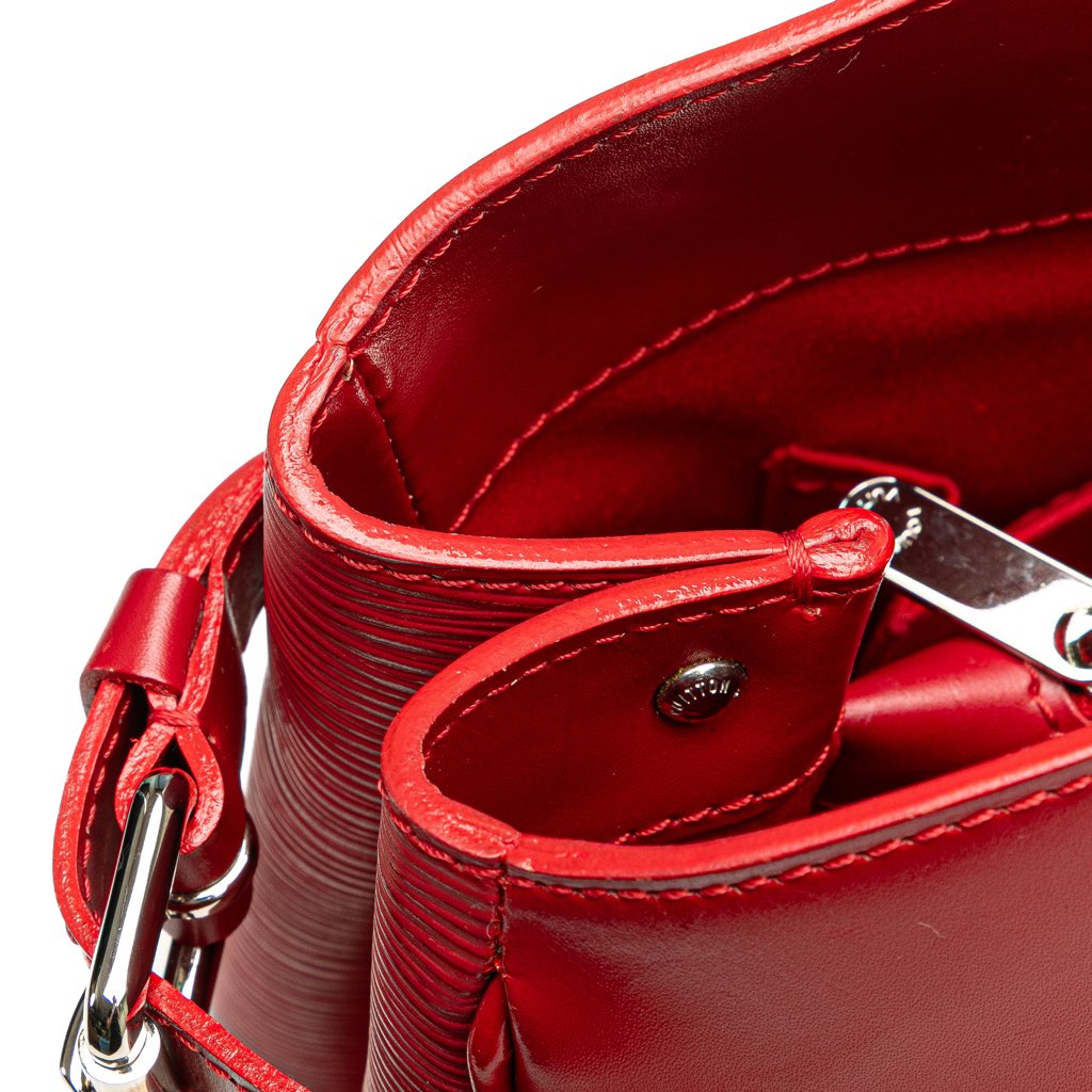 Louis Vuitton Epi Passy PM - Image 11