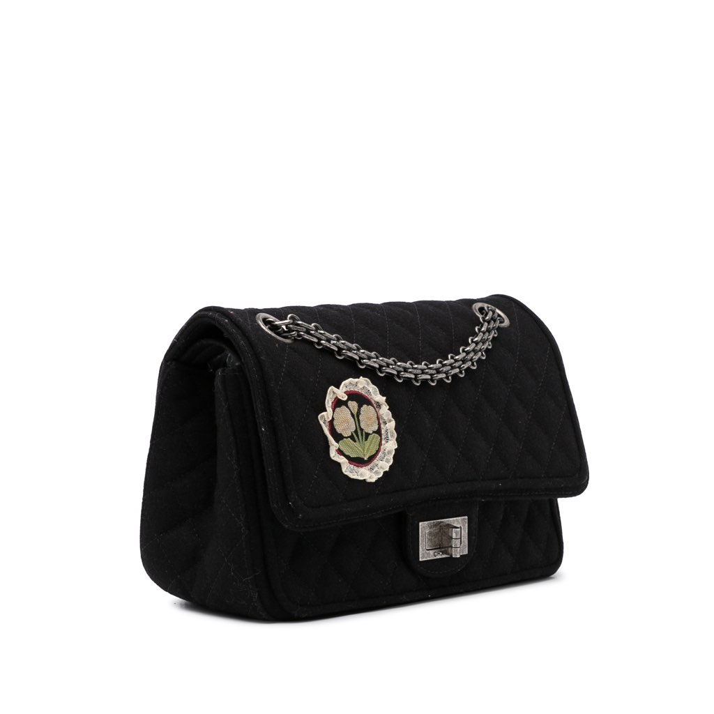 Chanel Reissue Wool Shoulder Bag - 2