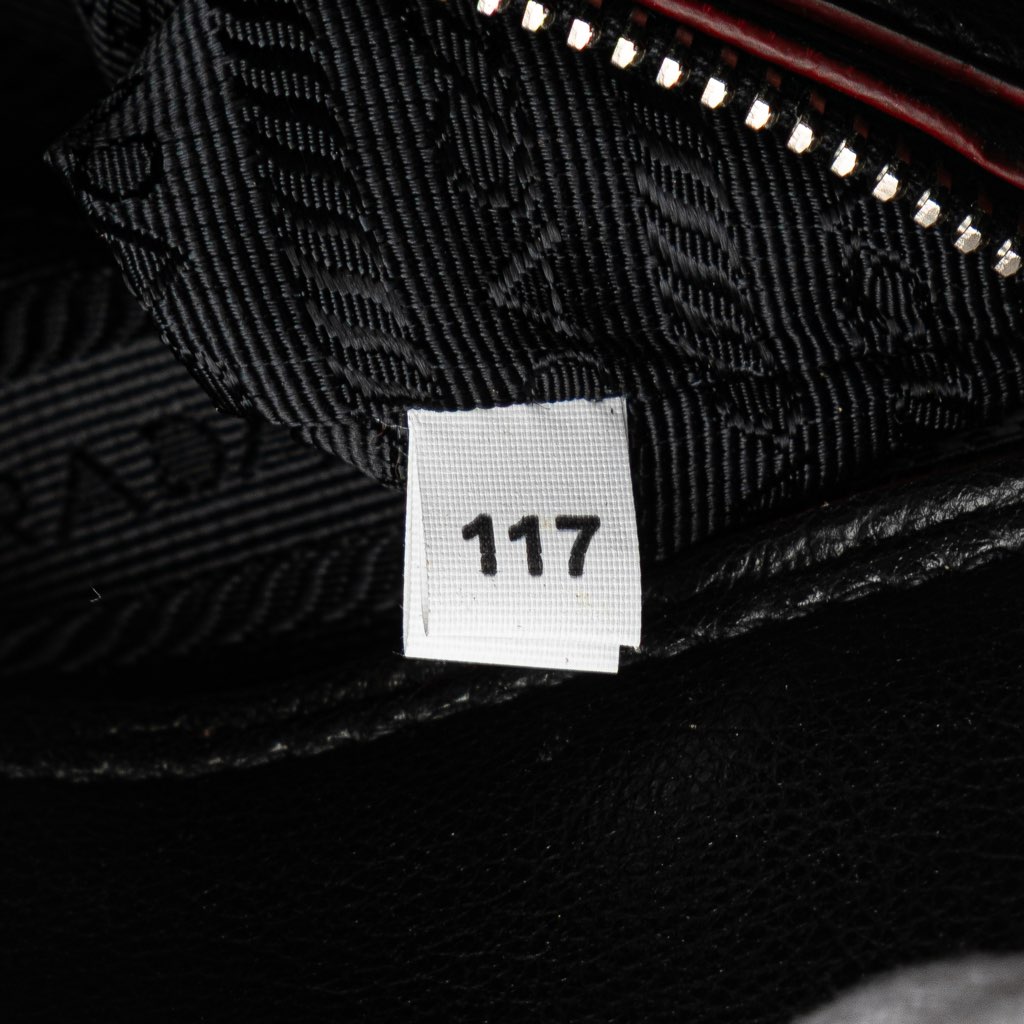 Prada Mini Scamosciato Trimmed Glace Calf Twin Pocket Satchel - Detail 2