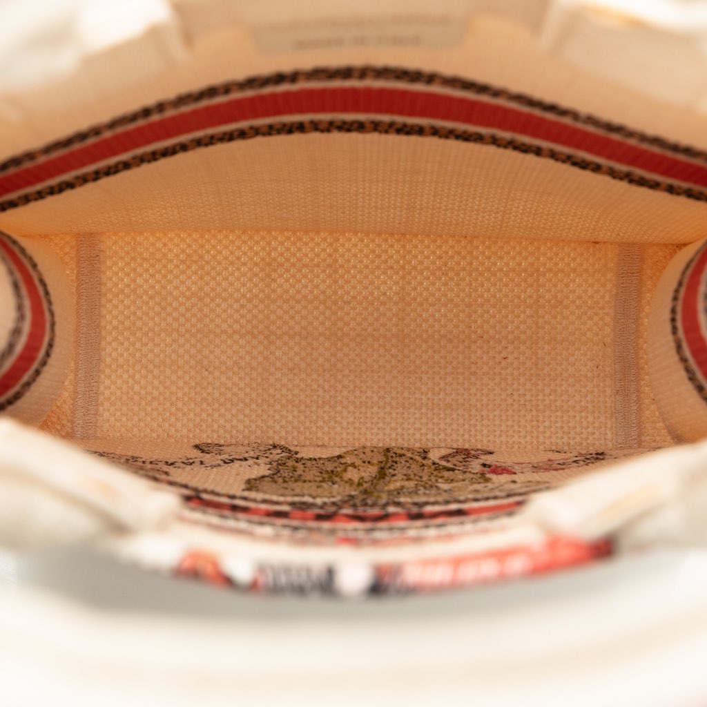 Dior Fleurs Bibliques Embroidery Vertical Book Tote - 5