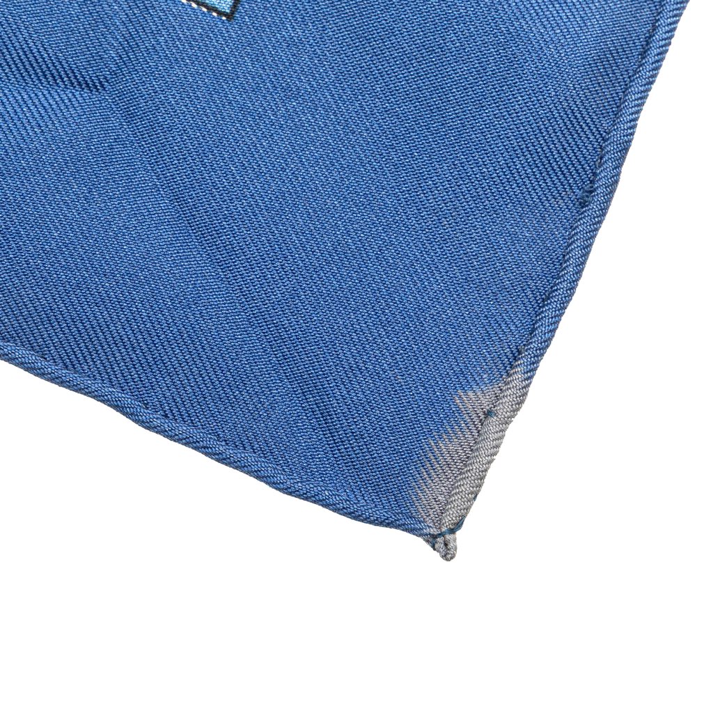 Hermès Huile Rafraichissante a L Usage de la Toilette Parfumee Silk Scarf - 5