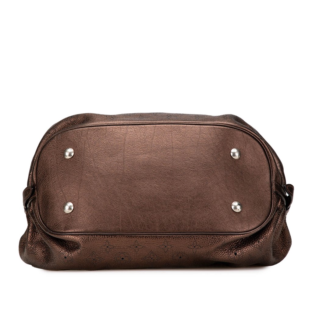 Louis Vuitton Monogram Mahina L Hobo - 3