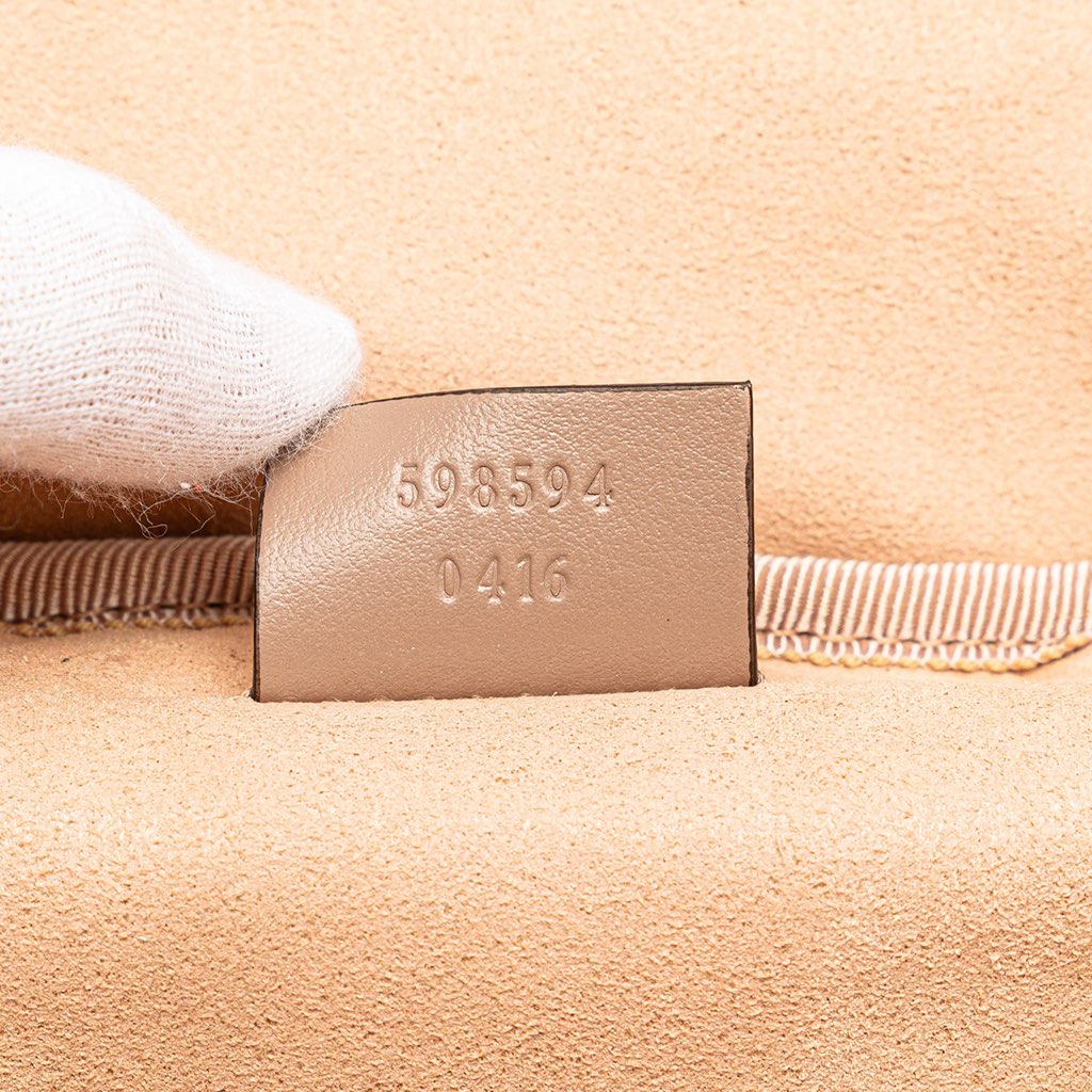 Gucci GG Marmont Round Matelasse Leather Backpack - Detail 1