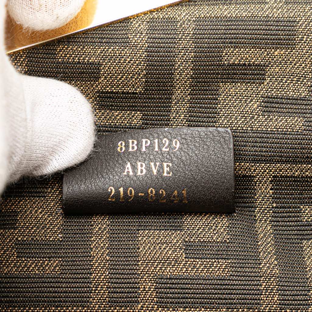 Fendi Small Nappa Fendi First Crossbody - Detail 1