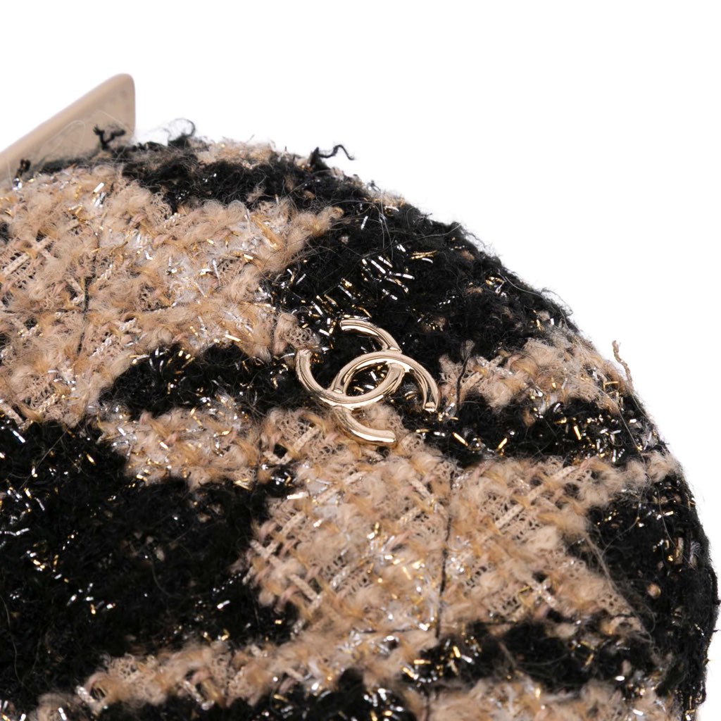 Chanel CC Quilted Tweed and Shearling Round Clutch With Chain - Detail 2