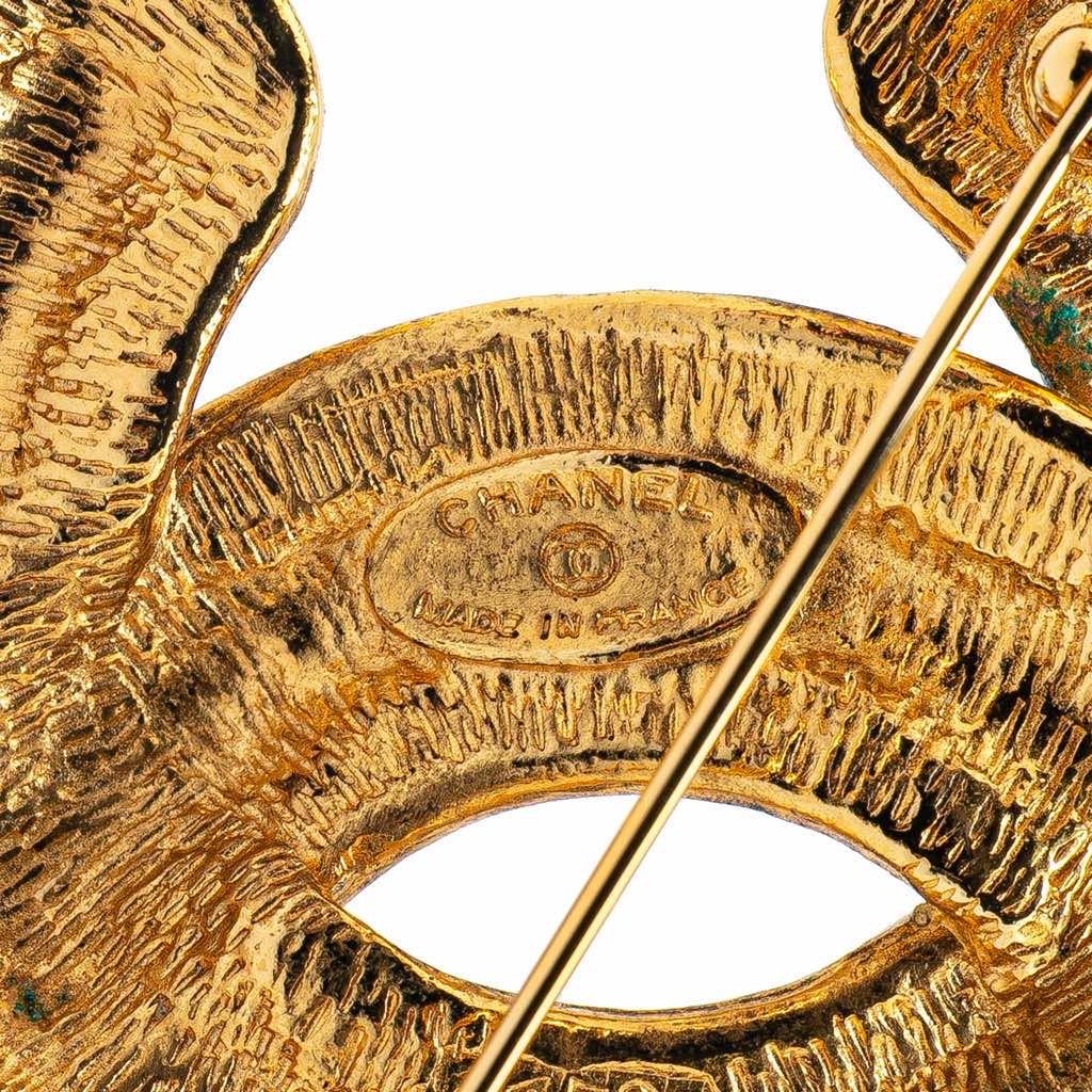Chanel Gold Plated CC Quilted Brooch - Image 6