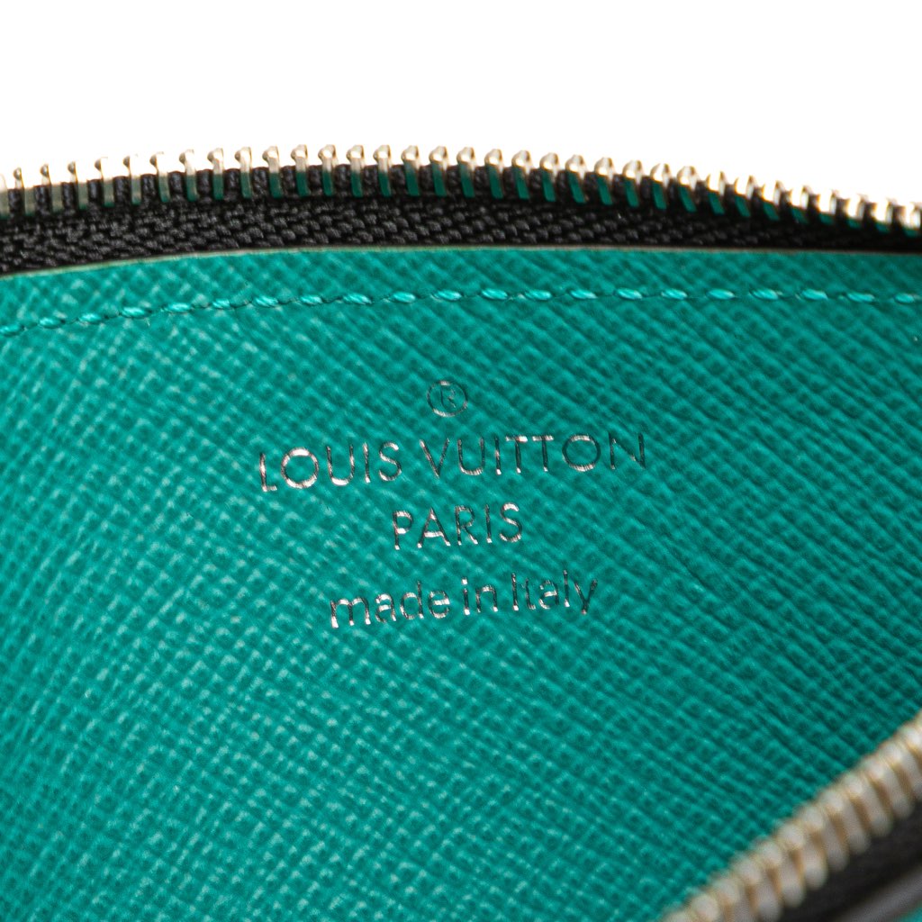 Louis Vuitton Taigarama Coin Card Holder - Side view