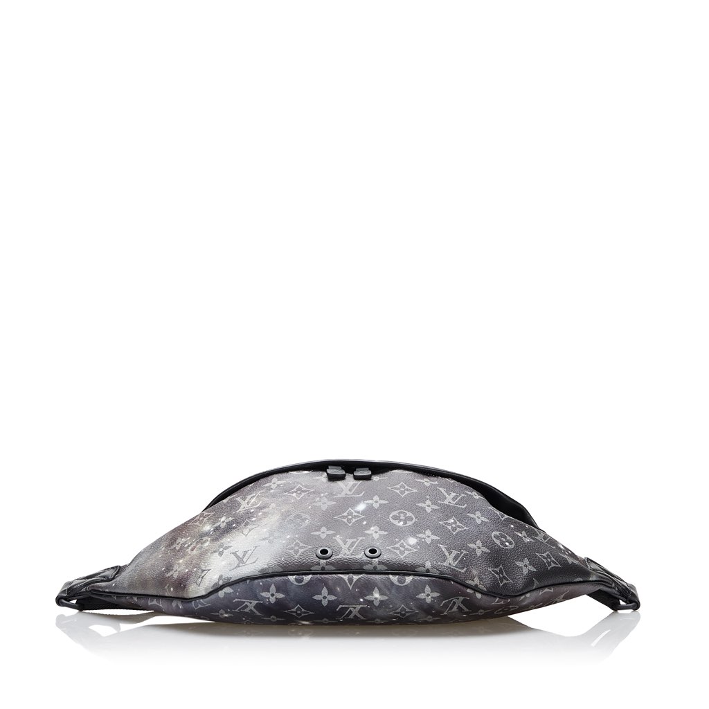 Louis Vuitton Monogram Galaxy Discovery Bumbag - 4