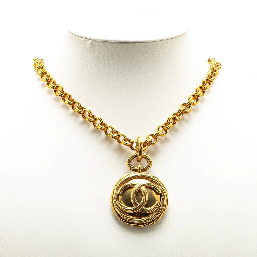 Chanel Gold Plated CC Round Mirror Pendant Necklace Gold Metal Good - Box View