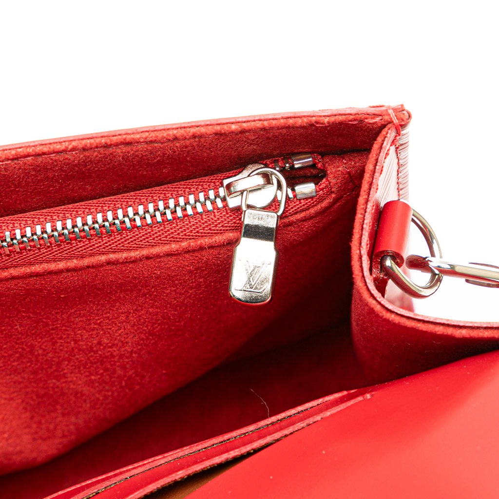 Louis Vuitton Epi Sevigne Clutch - Detail 1