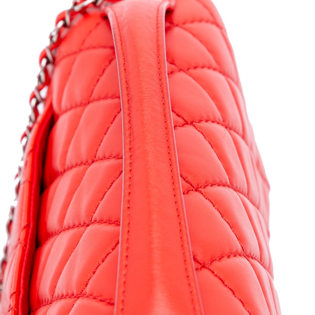 Chanel Jumbo Lambskin Easy Carry Flap Satchel - Image 11