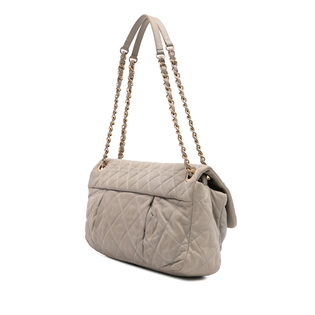 Chanel Large Quilted Iridescent Calfskin Coco Pleats Flap - 2