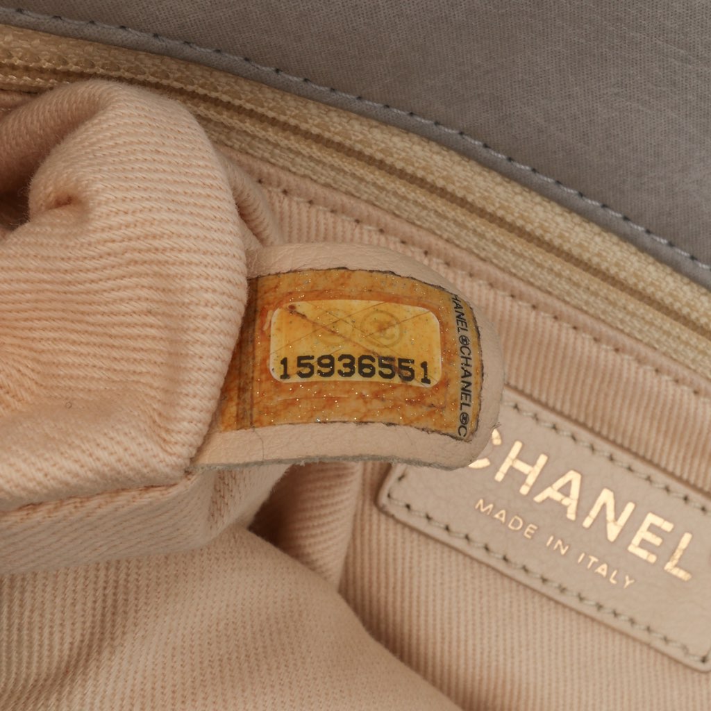 Chanel Large Quilted Iridescent Calfskin Coco Pleats Flap - 5
