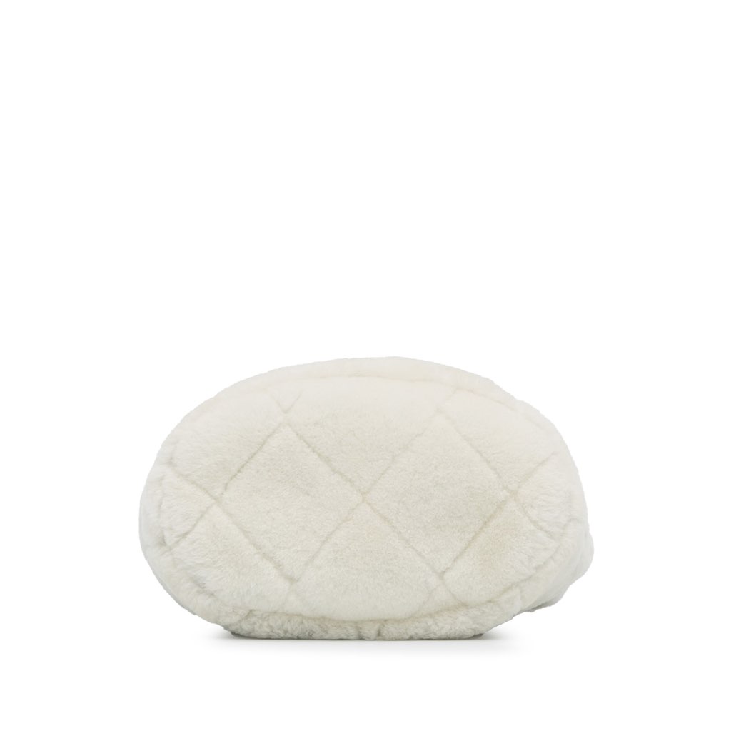 Chanel Shearling CC Shoulder Bag - 5