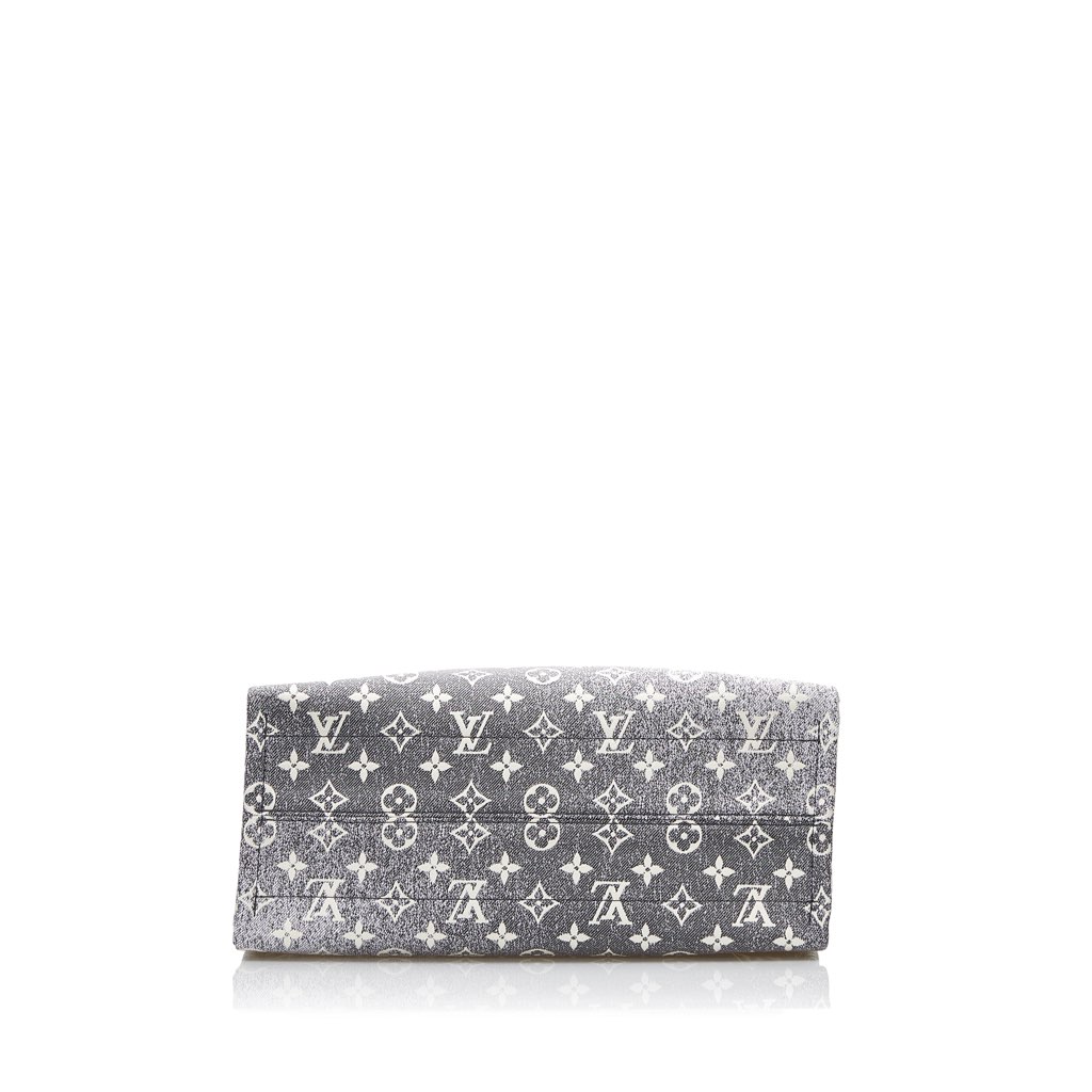 Louis Vuitton Monogram Denim Onthego MM - 4