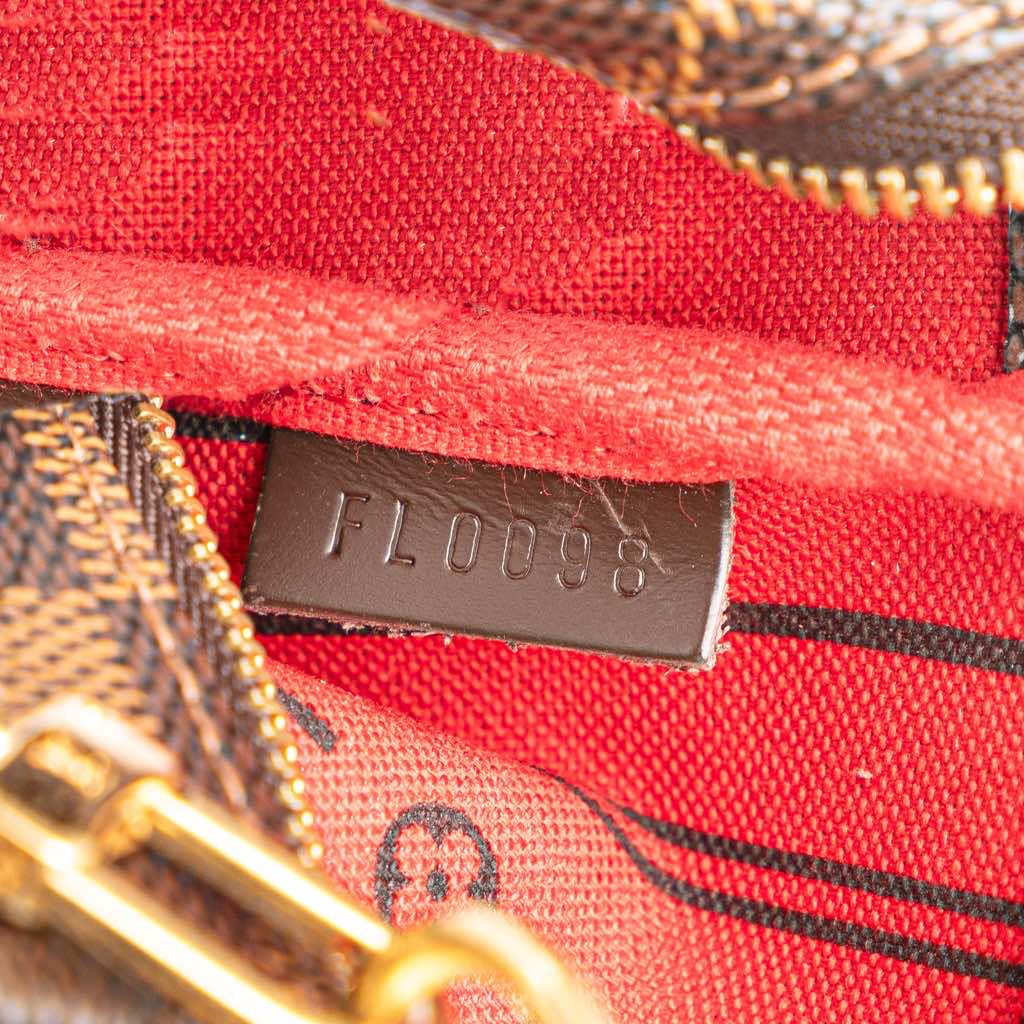 Louis Vuitton Damier Ebene Trunks and Bags Mini Pochette Accessoires - Detail 1