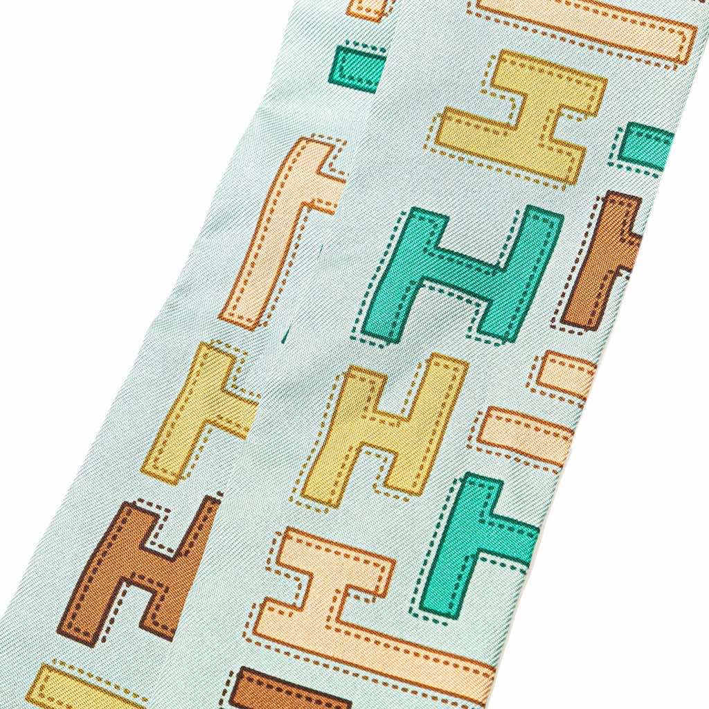 Hermès H Silk Twilly Scarf - 2