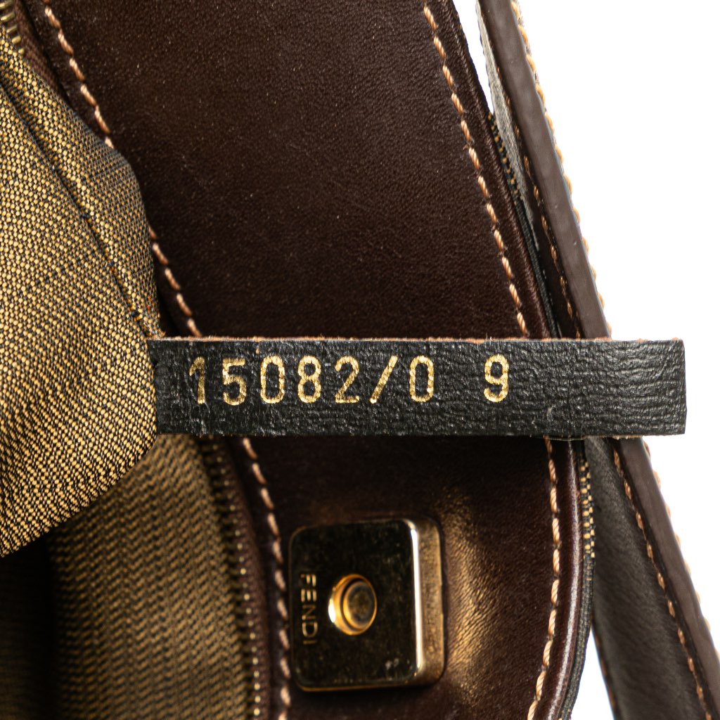 Fendi Zucca Canvas Shoulder Bag - Detail 1