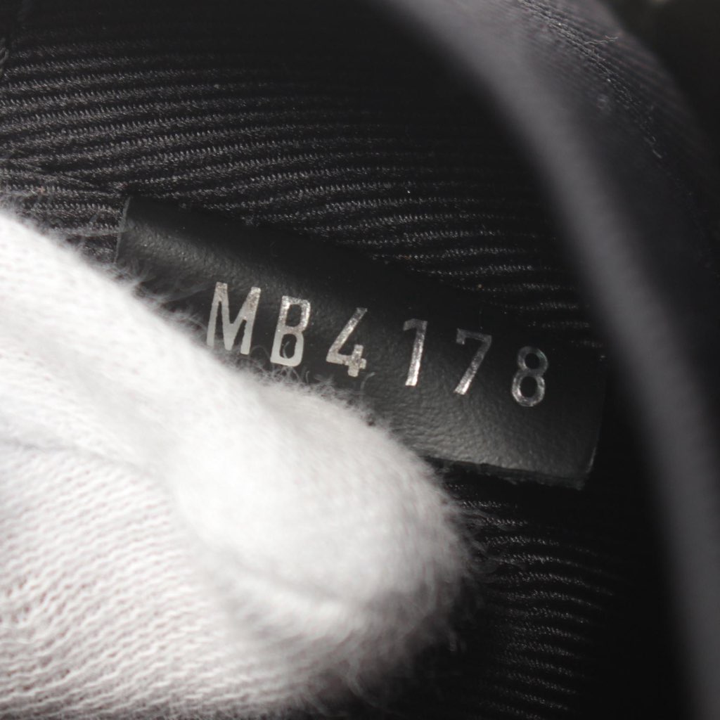 Louis Vuitton Damier Graphite Pixel Avenue Sling - 5