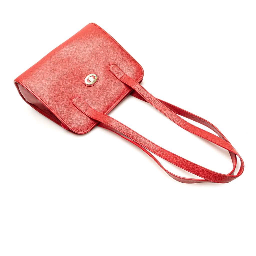 Burberry Leather Shoulder Bag - Image 13