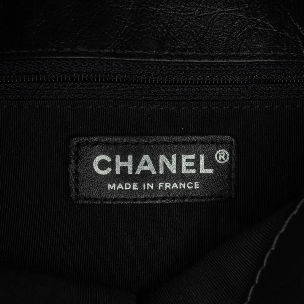Chanel CC Tweed and Shearling Single Flap MultiColor Tweed Good - Box View