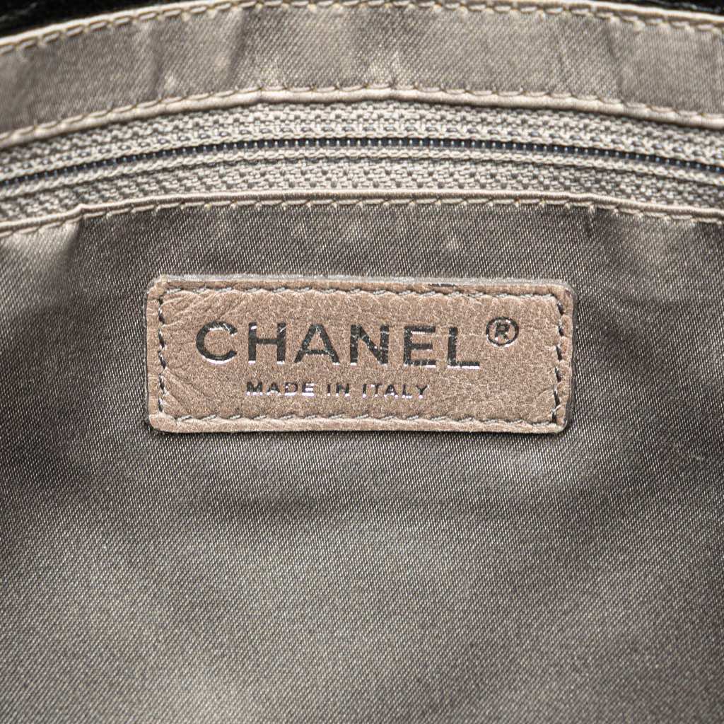 Chanel Quilted Lambskin Padded Envelope Double Flap - Detail 1