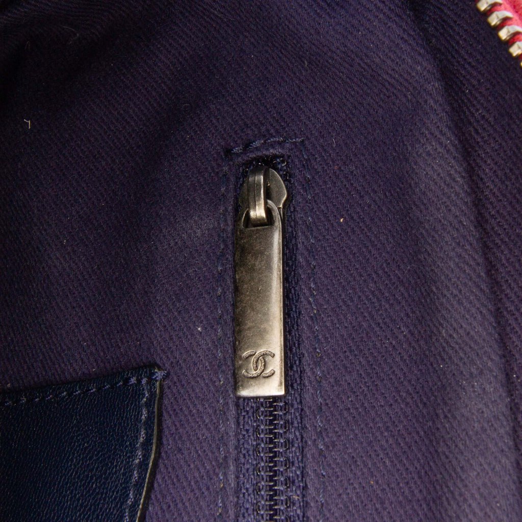 Chanel Small Quilted Iridescent Calfskin Shiva Flap - Image 10