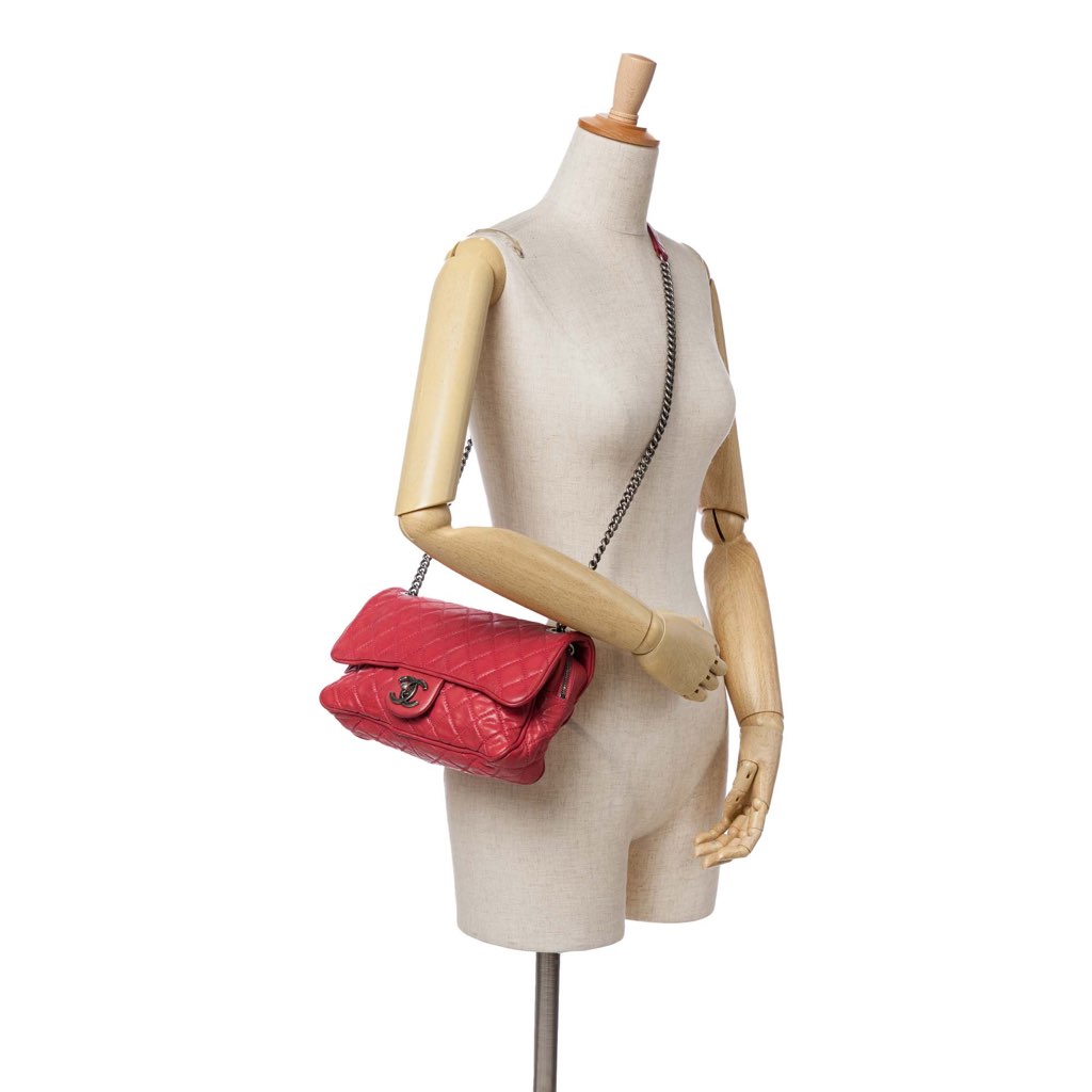 Chanel Small Quilted Iridescent Calfskin Shiva Flap - Image 12