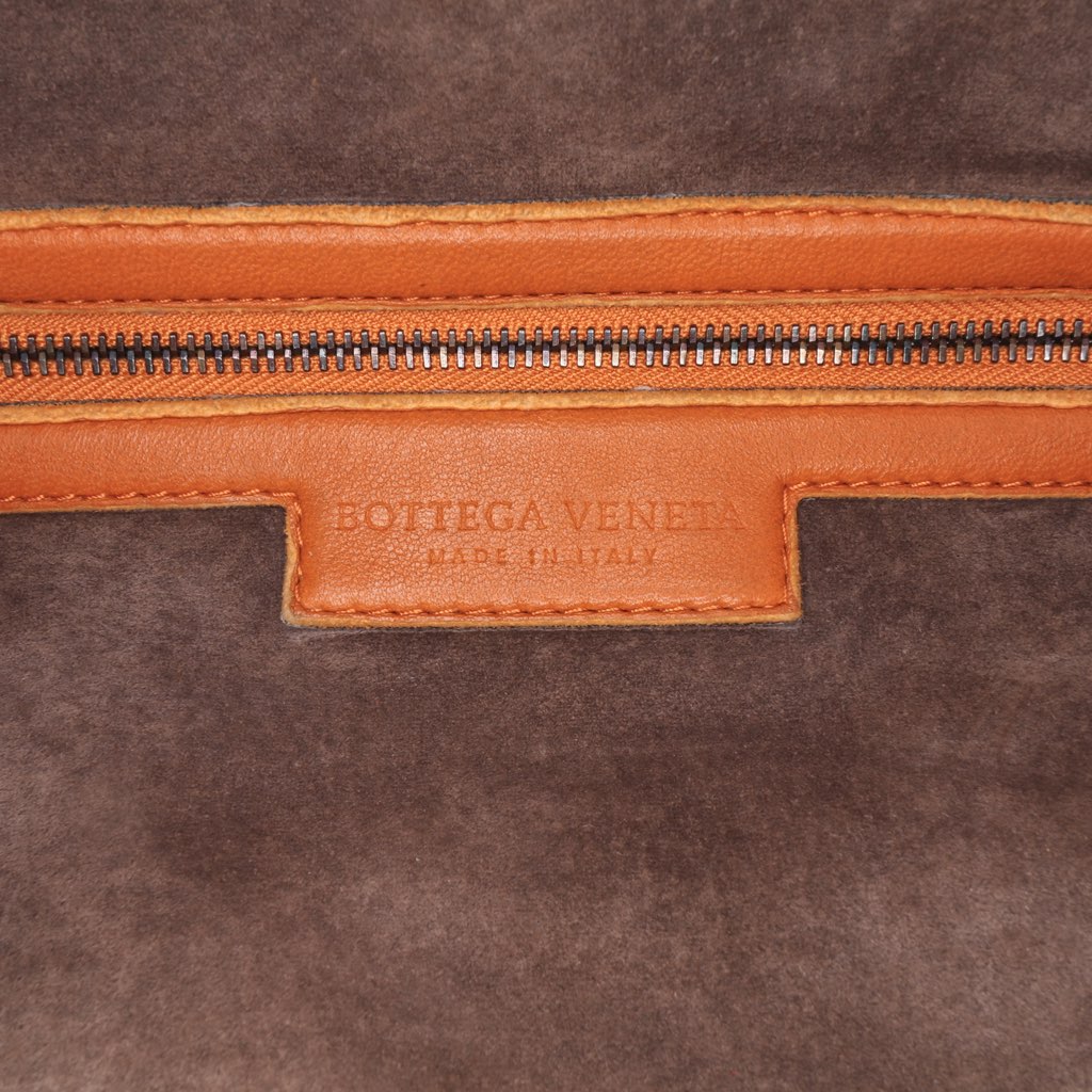 Bottega Veneta Nappa Intrecciato Montaigne Shoulder Bag - 5