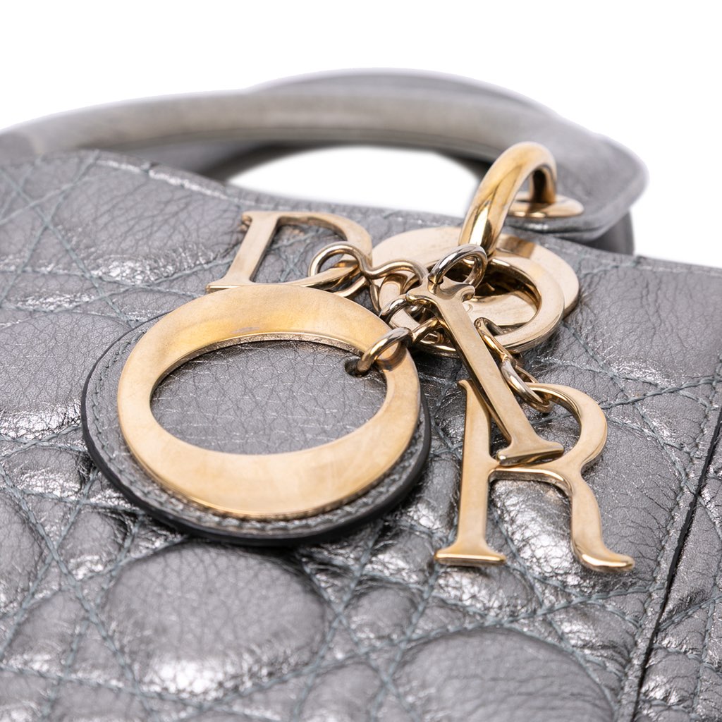 Dior Small Metallic Grained Calfskin Cannage Supple Lady Dior - Detail 2