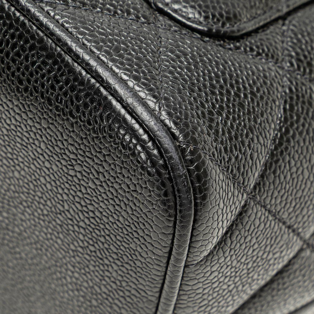 Chanel Caviar Medallion Tote - Image 13