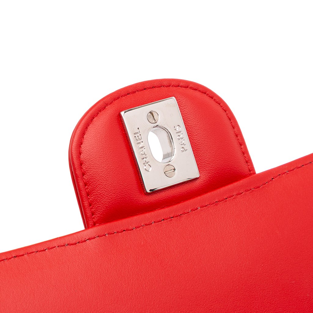 Chanel Mini Rectangular Bicolor Patent Single Flap - Detail 2