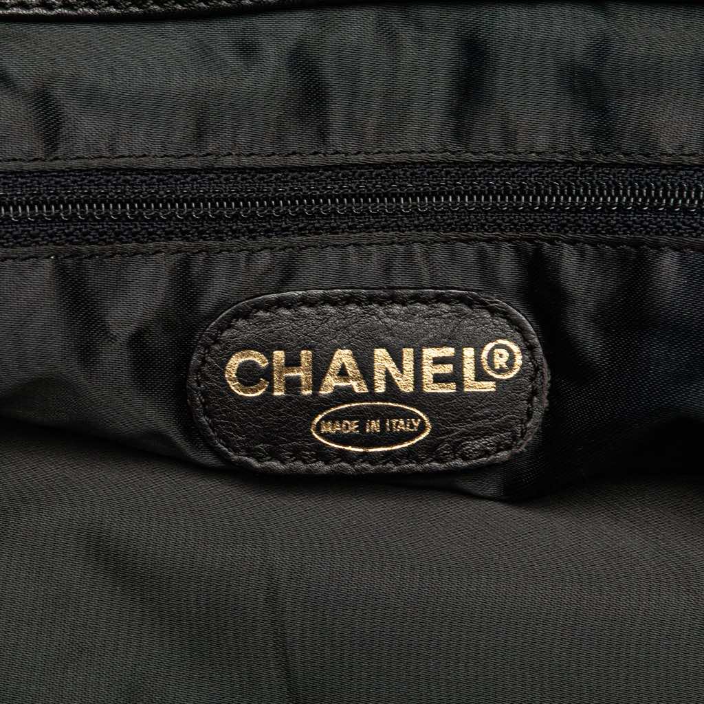 Chanel CC Lambskin Tassel Tote - 5