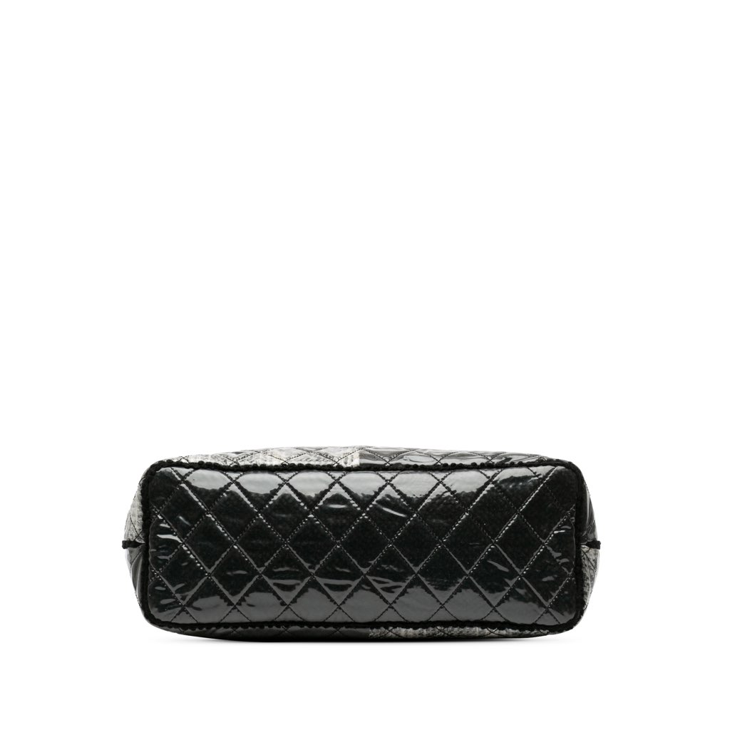 Chanel Large Quilted Tweed and Vinyl Funny Patchwork Tote - Image 6