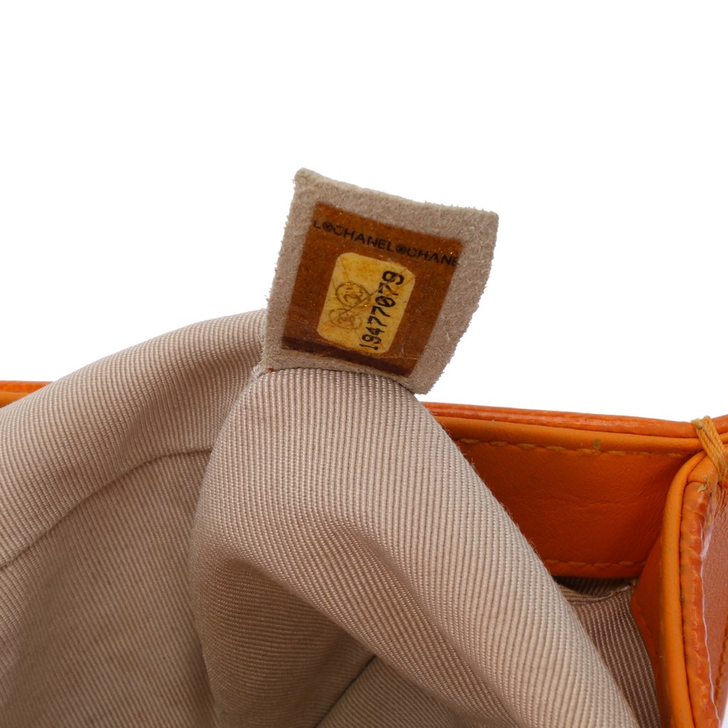 Chanel Old Medium Quilted Patent Boy Flap - 5