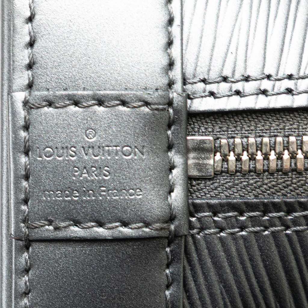 Louis Vuitton Epi Alma BB - Side view