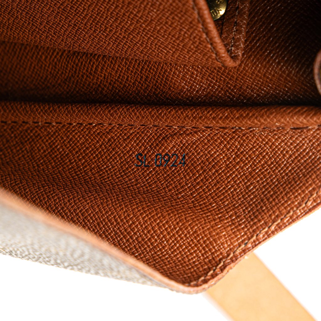 Louis Vuitton Monogram Cartouchiere GM - Detail 1