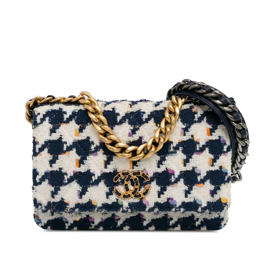 Chanel Tweed 19 Wallet On Chain